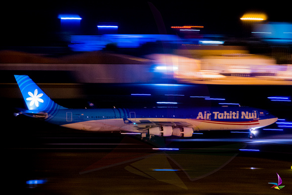 Air Tahiti Nui - Night Landing